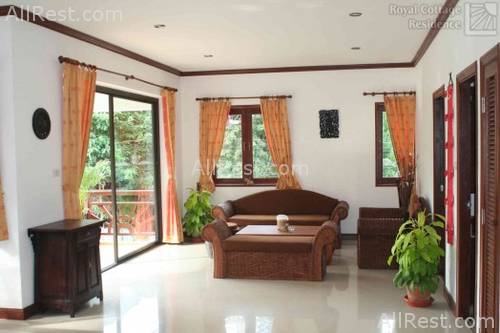 Royal Cottage Residence 17